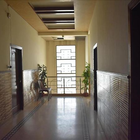 Hotel Al Hamrah Исламабад Экстерьер фото